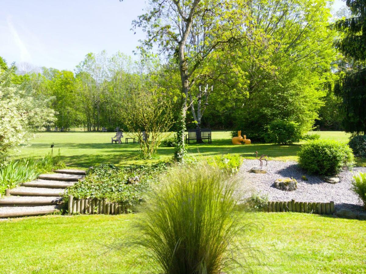 Bed and Breakfast Domaine De L'Olifant Champanges Exterior foto